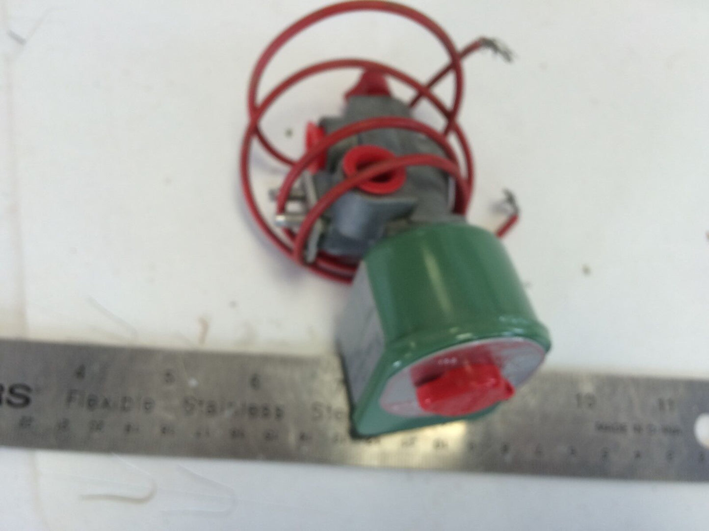 New Asco Solenoid Valve 3-Way,1/4 Npt 100V/50Hz,Asco 8324-19M0, 8324-19Mo,Bn