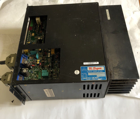Kawasaki Sanyo Denki 27Ba030fxt30c Servo Amplifier, A030 065B ,Bl Super,Bu