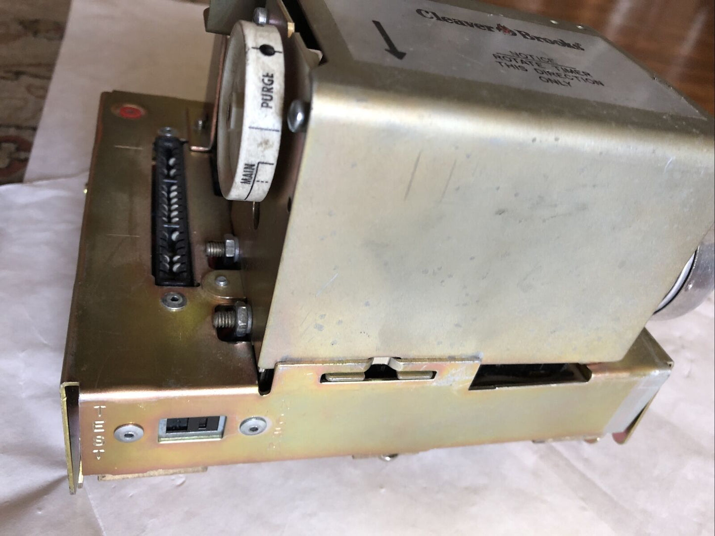 Cleaver Brooks Cb 20,Honeywell R4140g 1023,Cb20,Cleaver Brooks 833-2200,Ea