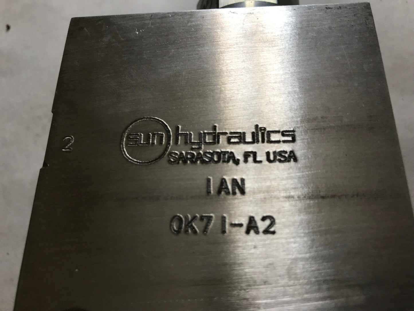 Sun Hydrualics Ok71-A2 Hydrualic Valve,0K7i-A2,1-1/2" Ian,Nfec Len,Obpo,Ok71,Ah