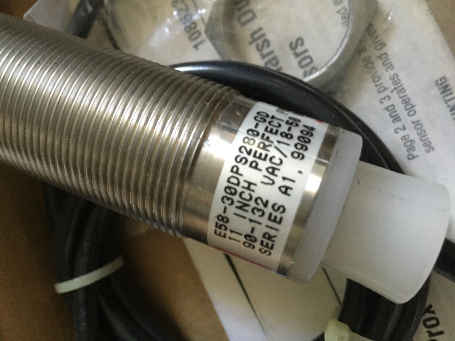 New Eaton E58-30Dps280-Gd Cultler-Hammer Proximity Switch,Ea