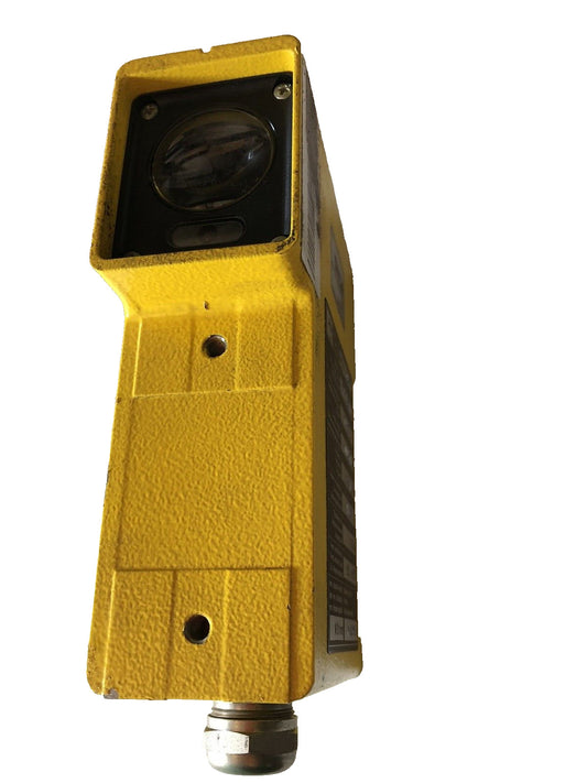Sick Wsu 26-220 Optic Electronic Photoelectric Sender 110/120V 48/62Hz,Ba