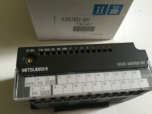 New Mitsubishi Aj55tb32-8Dt, I/O Link Remote Unit, 4 Dcsink In 4 Dcsink O ,Se