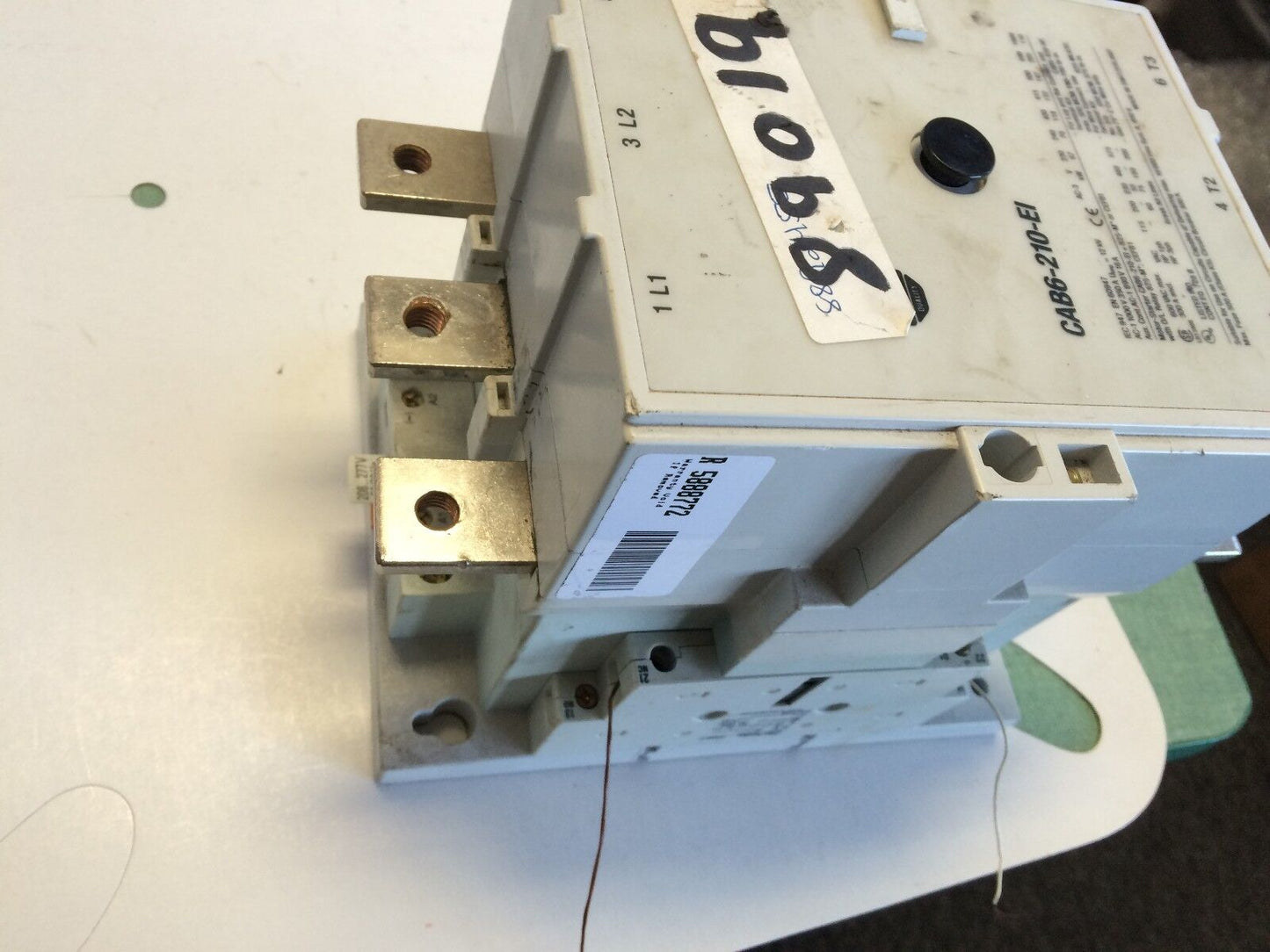 Allen Bradley Contactor Iec 110Kw 110/130Vac,A-B Cab6-210-Ei,11-10,208...277V,By