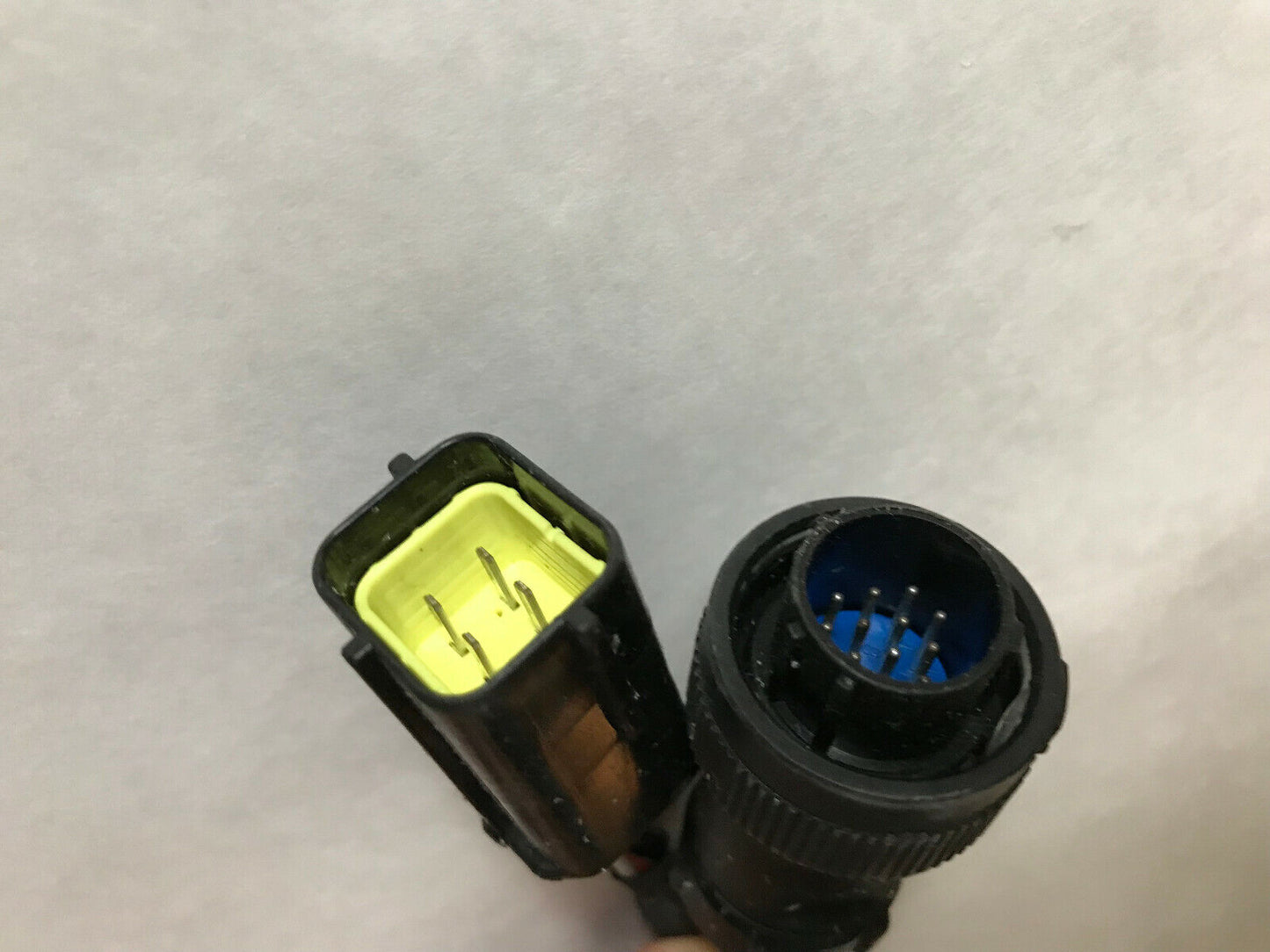 Yaskawa Sgmps-08A2e-Hg11 Ac Servo Motor,W-750,200V,5.4A,3000Rpm (Wire Damage),So