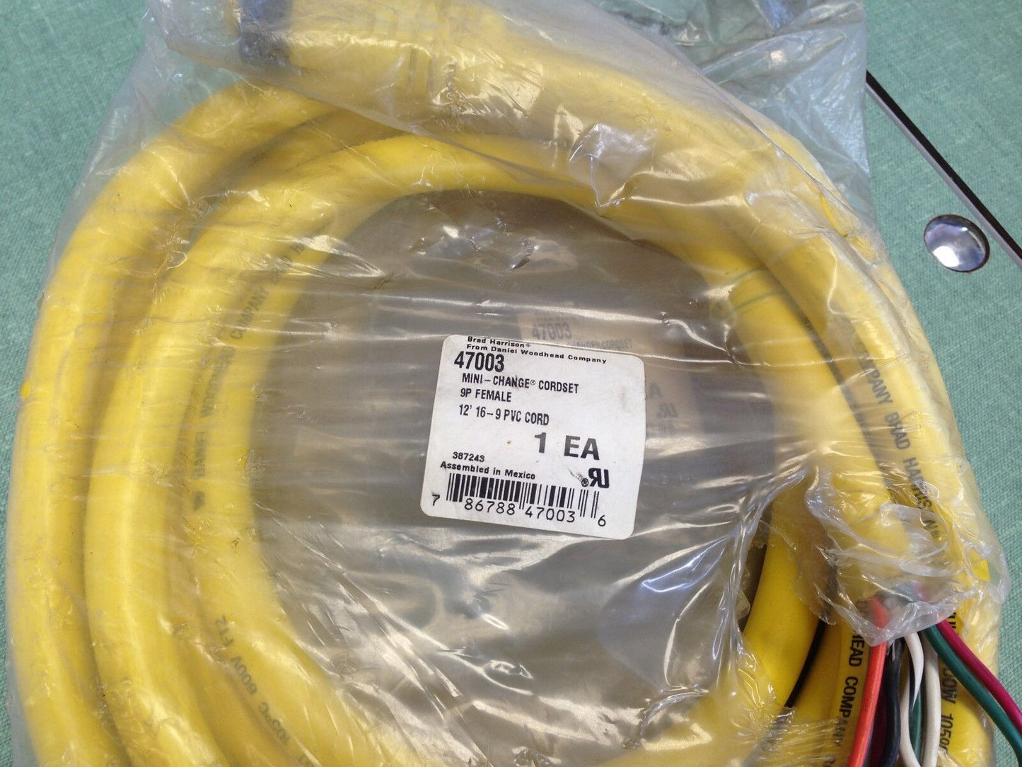 New Brad Harrison 47003 Daniel Woodhead,600 Volt 7Amp,Mini Change Cordset20,Sh