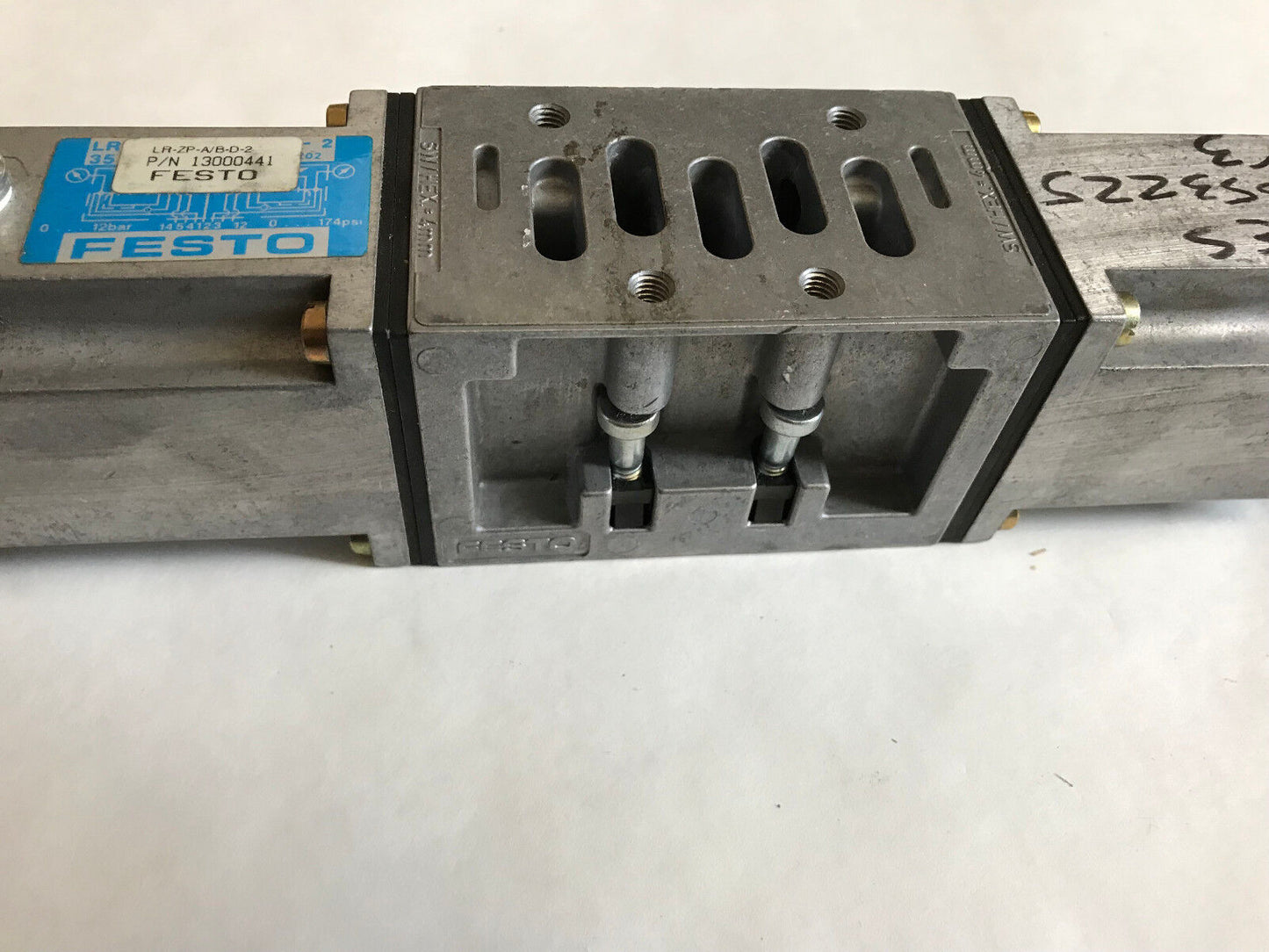 Lot 3  Festo La-Zp-A/B-D-2 Pneuamtic Pressure Regulator Plate P/N 13000441,Sd