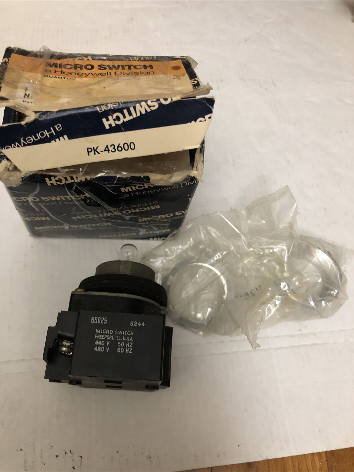 New Honeywell Pty 4241 Microswitch 85025 8244 Switch Micro Switch,Pk-43600,Cy