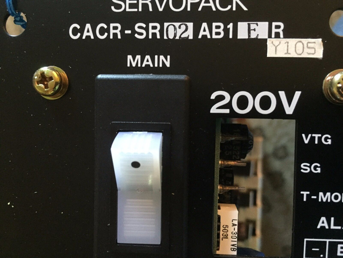 Yaskawa Df8203185-E0,Cacrsr02ab1er Drive .2Kw 200Vac,Cacr-Srca02rba1y10s,Aa,Ss