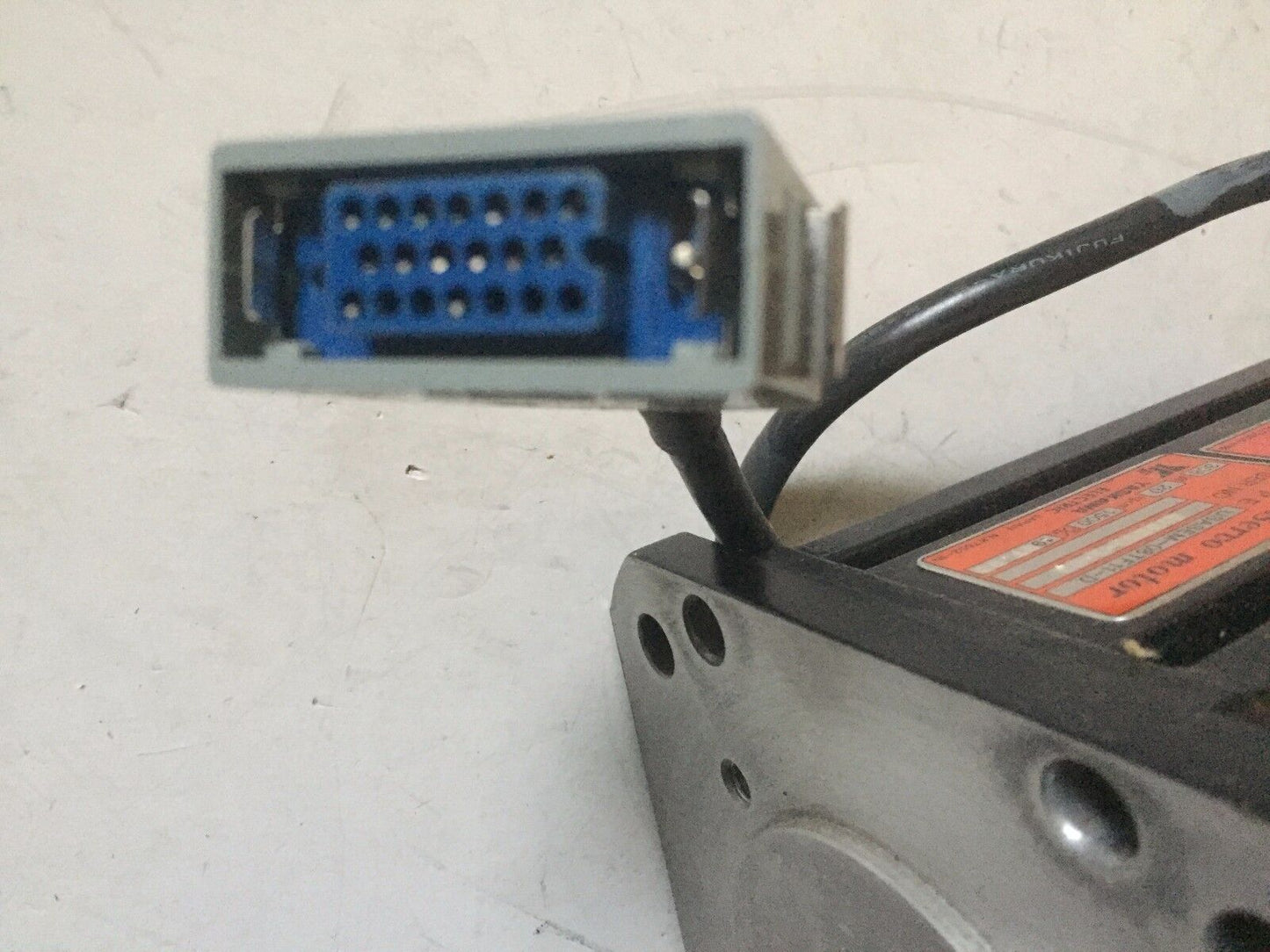 Yaskawa Usasem-08Tf11-D Electrictmc,308W Servo Motor Usasem08tf11d ,Bh