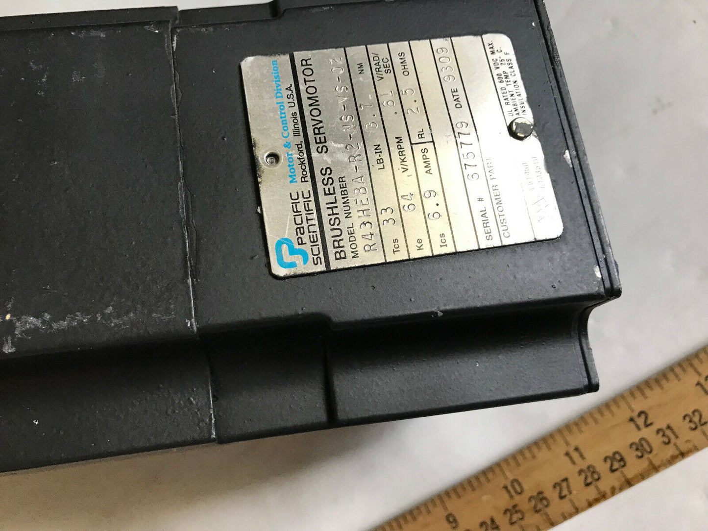 Pacific Scientific R43heba-R2-Ns-Vs-02 Bryshless Servo Motor, Repaired,Th