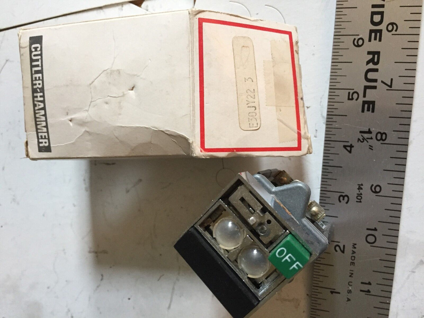 Cutler-Hammer E30jy223 Pushbutton Multifuction Indicator,Cc06195, 132Vac-Dc,Dd