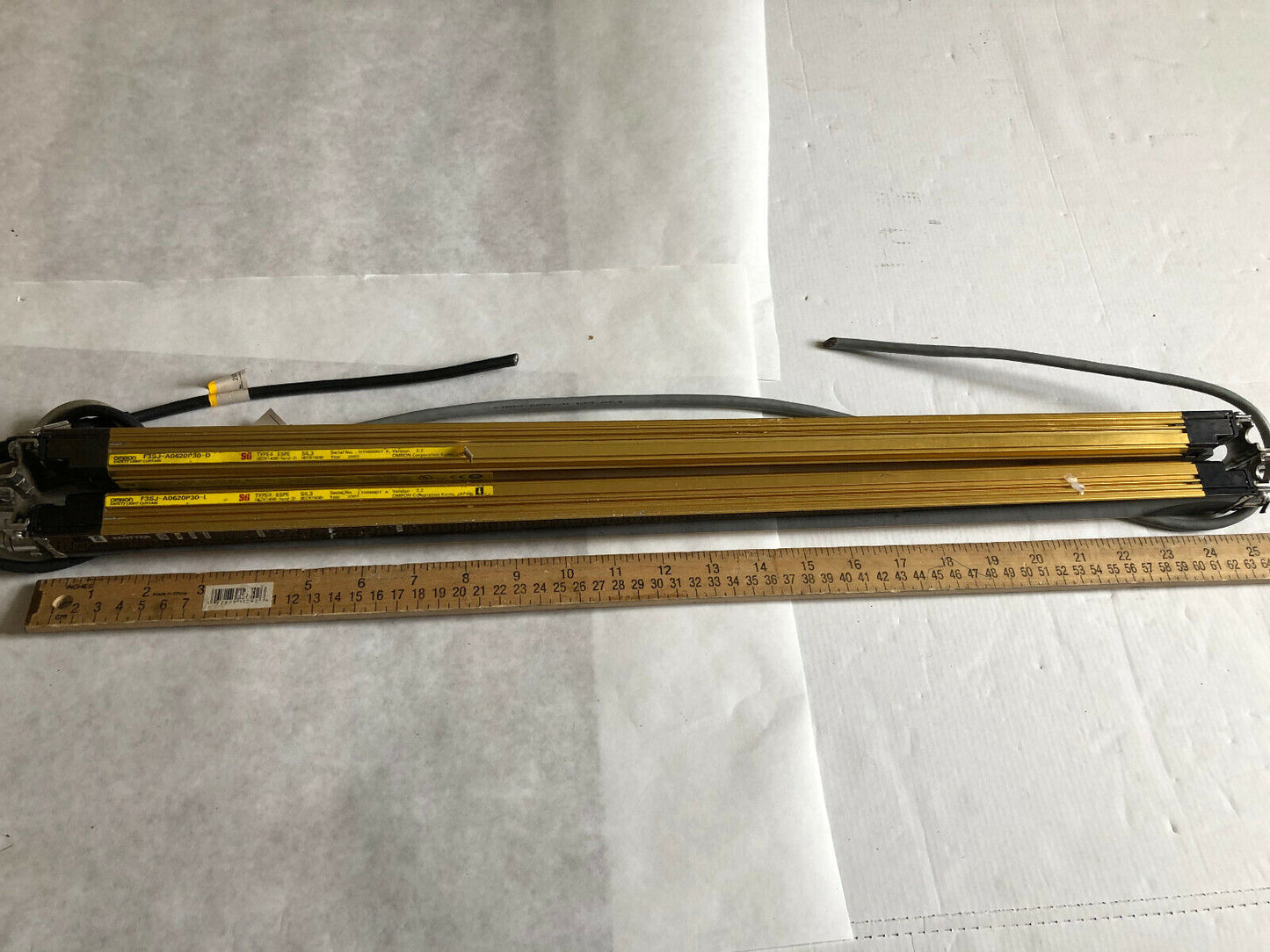 Omron F3sj-A0620p30-L Light Transmitter F3sj-A0620p30-D Receiver,Sti Espe,En