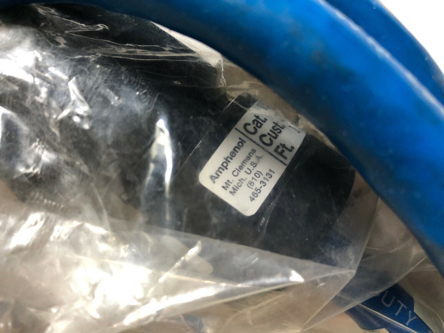 New Amphenol V5323xe2-7020E 10,Ka-7120-32,Cable Type 71 20 Awg 32/C E41663,Bm