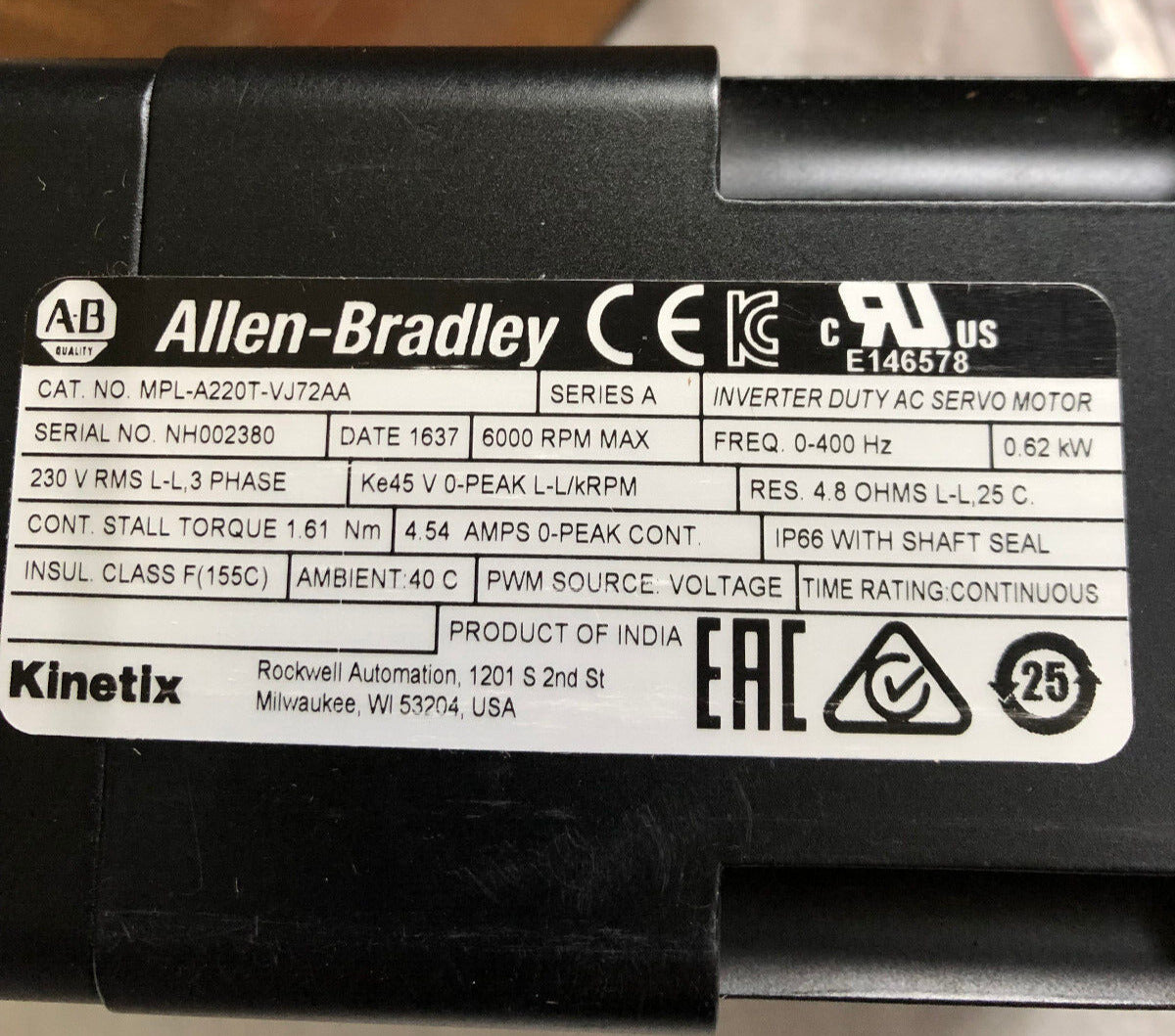 New Allen Bradley Mpl-A220t-Vj72aa Kinetix Servo Motor,Mpla220tvj72aa,Ay