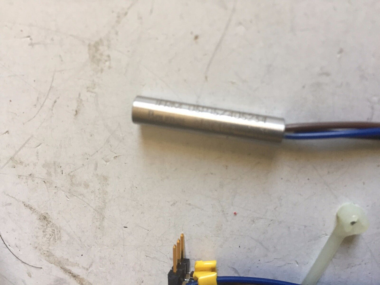 Trumpf Inductive Sensor Proximity 0785366 P900104 Ifrm 05P157/405234 Baumei T401