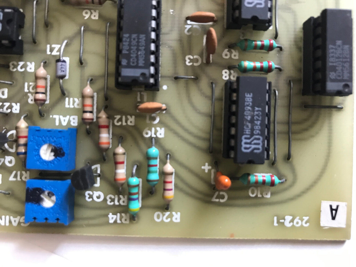 Introl 292-1 Gain  Introl Design Robotic Servo Circuit Board 305-3A,St