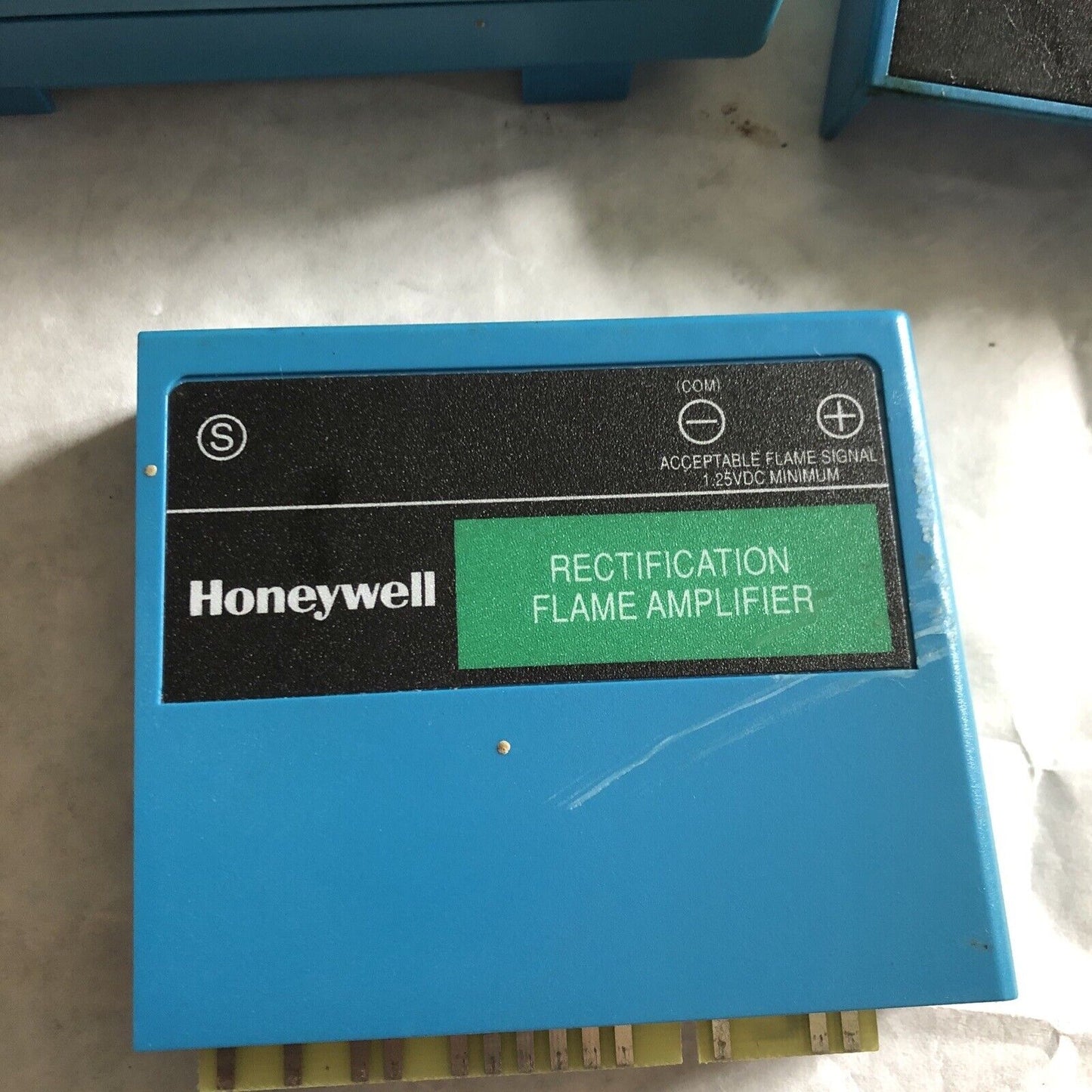 Honeywell Rm7890 A 1015 Burner Rm7890a1015 Control, R7847a1033 Relay Module,Bu