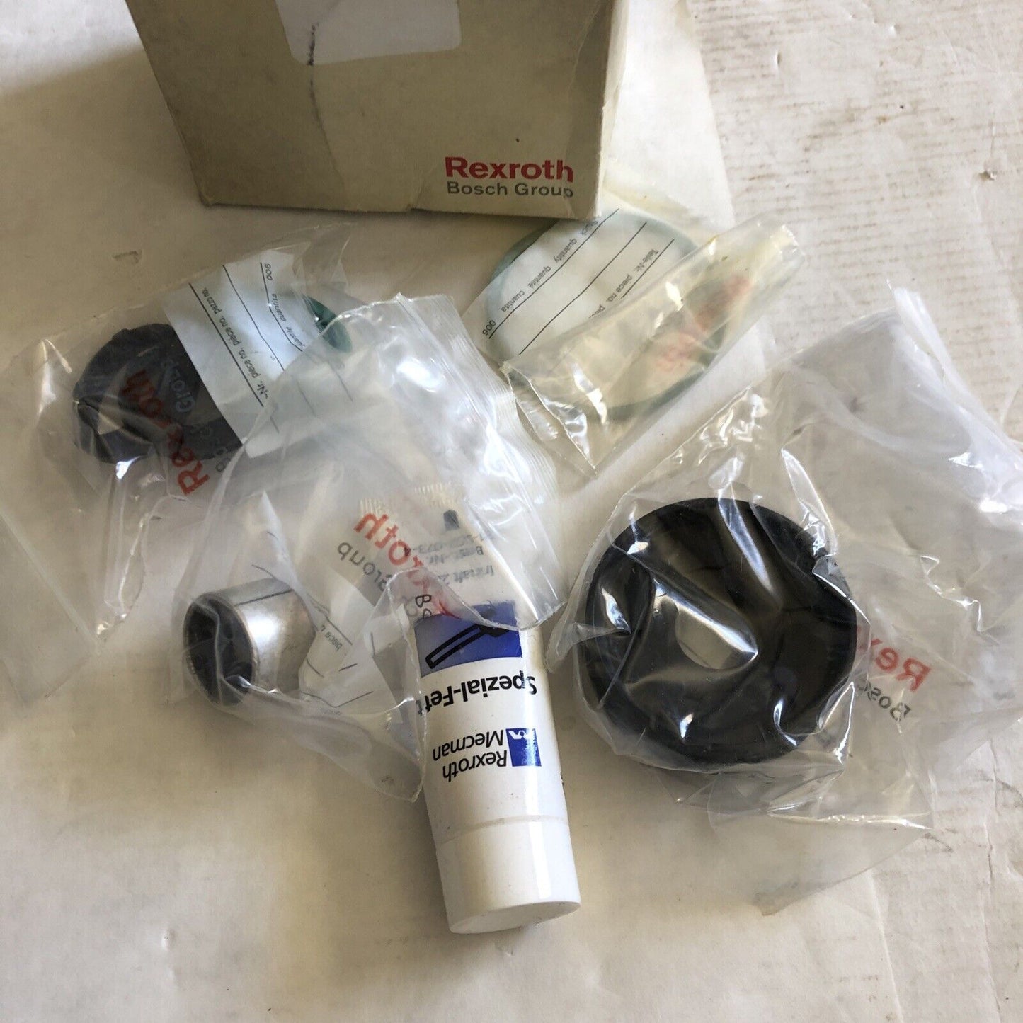 New Bosch 523 200 000 2 Rexroth 523 200 000 2 Repair Kit,Eg