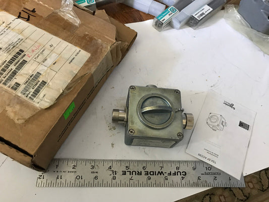 Schneider Electric Tsx Efacc99,Ftsx Ip67,Fm23 Ip 67 Fipio Tap Junction Box,Em