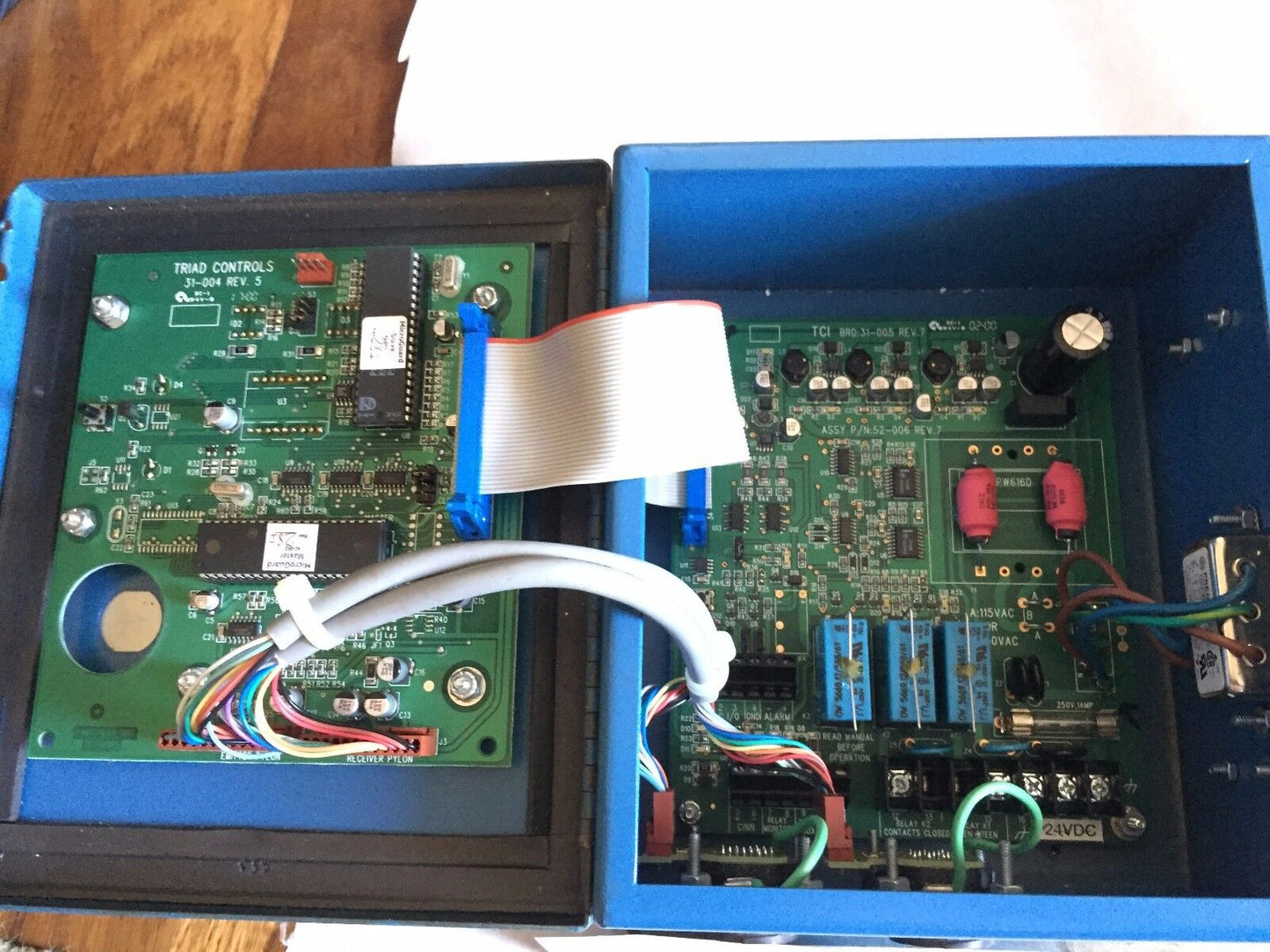 Pinnacle Mg-04-0F-Au,Triad 31-004,Tci, Microguard Safety Controller,24 V,110V,Bz