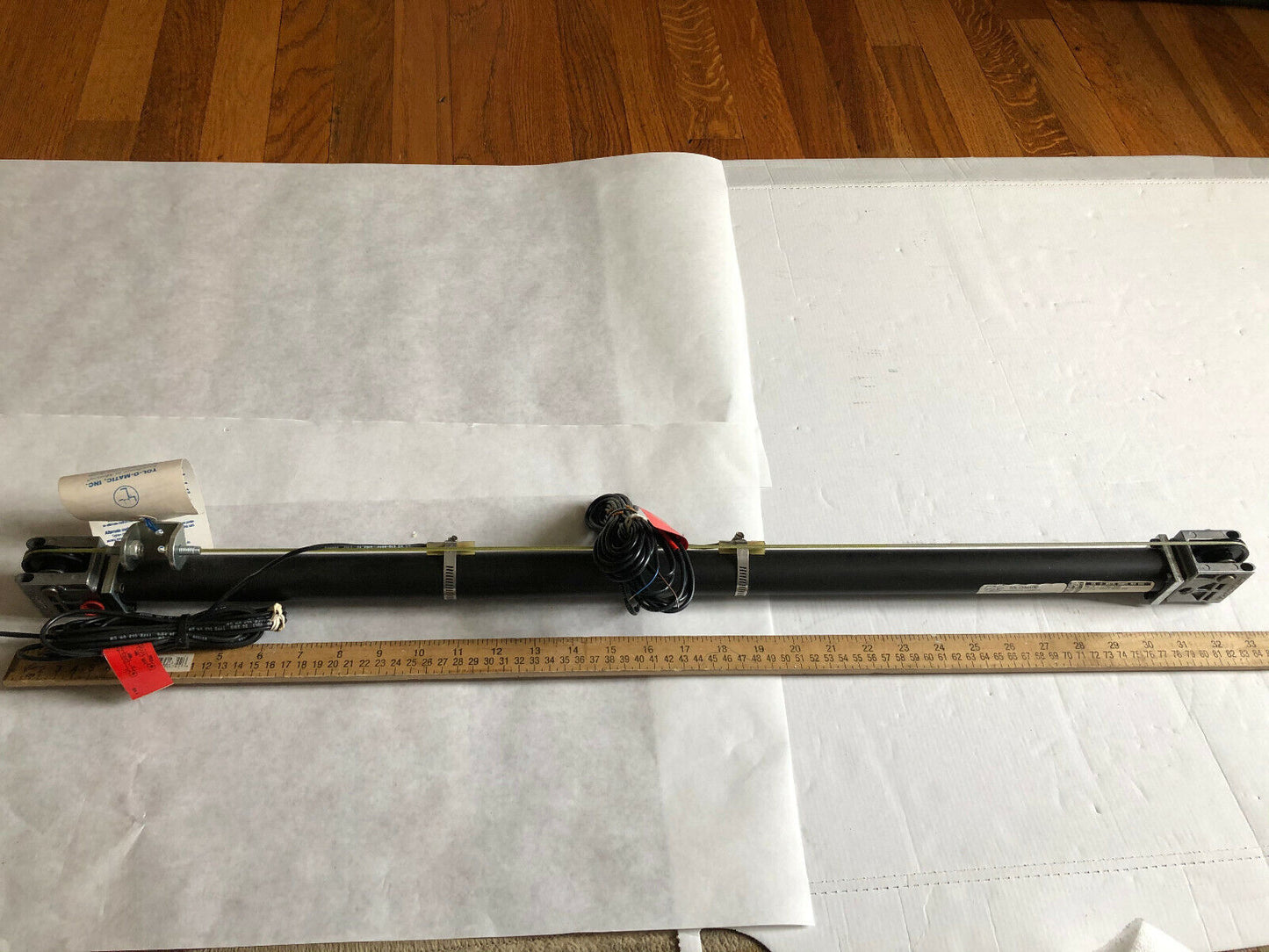 Tolomatic Ccm # 213348 Pneumatic Cable Linear Actuator 670Mm Travel 1/8 Npt,En