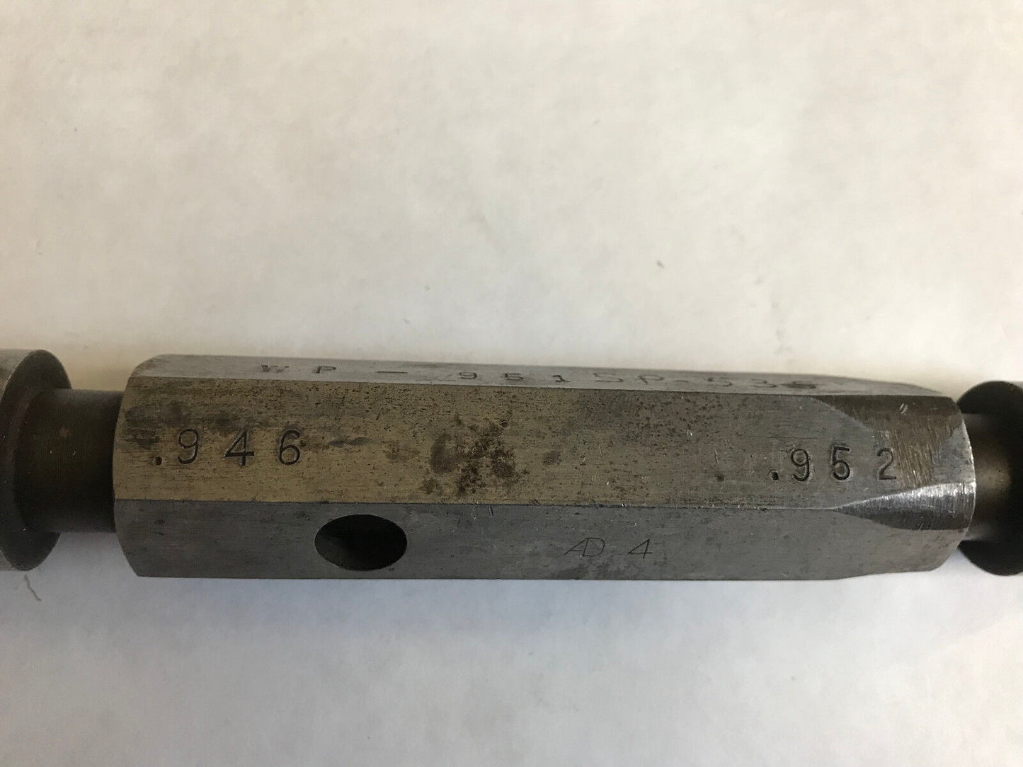 The Pipe Machinery Plug Inspection Gage Sp-536 Wp-986  Go .946  No Go .952,Et