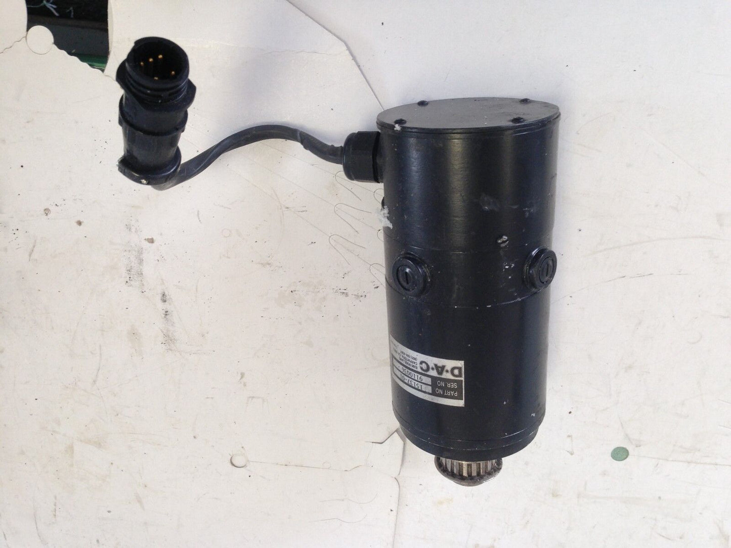 Dac 15137-01 Servo Motor,Shaft Diameter: 1/2",Shaft Length 1-1/2" D.A.C Motor,Fk
