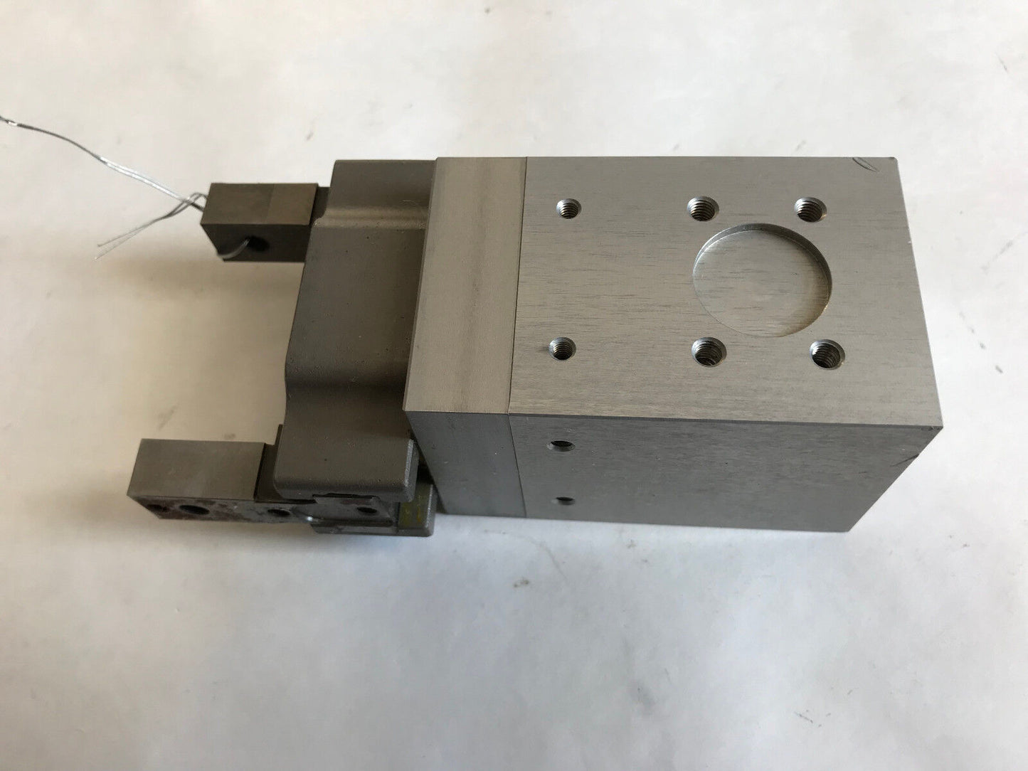Fibro 52.81.1. 501,Flt 52.81.1.501 81705 50105, 2 Finger Parallel Gripper,Sd