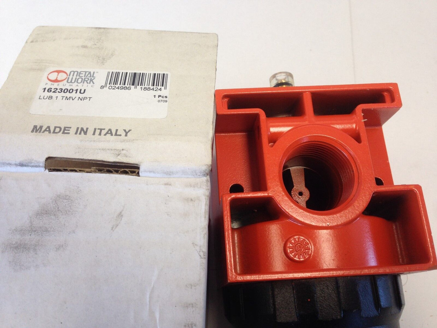 New Metal Work 1523001U Pneumatic Lubricators,1” Npt, 260 Psi Max 122F,Italy,Dg