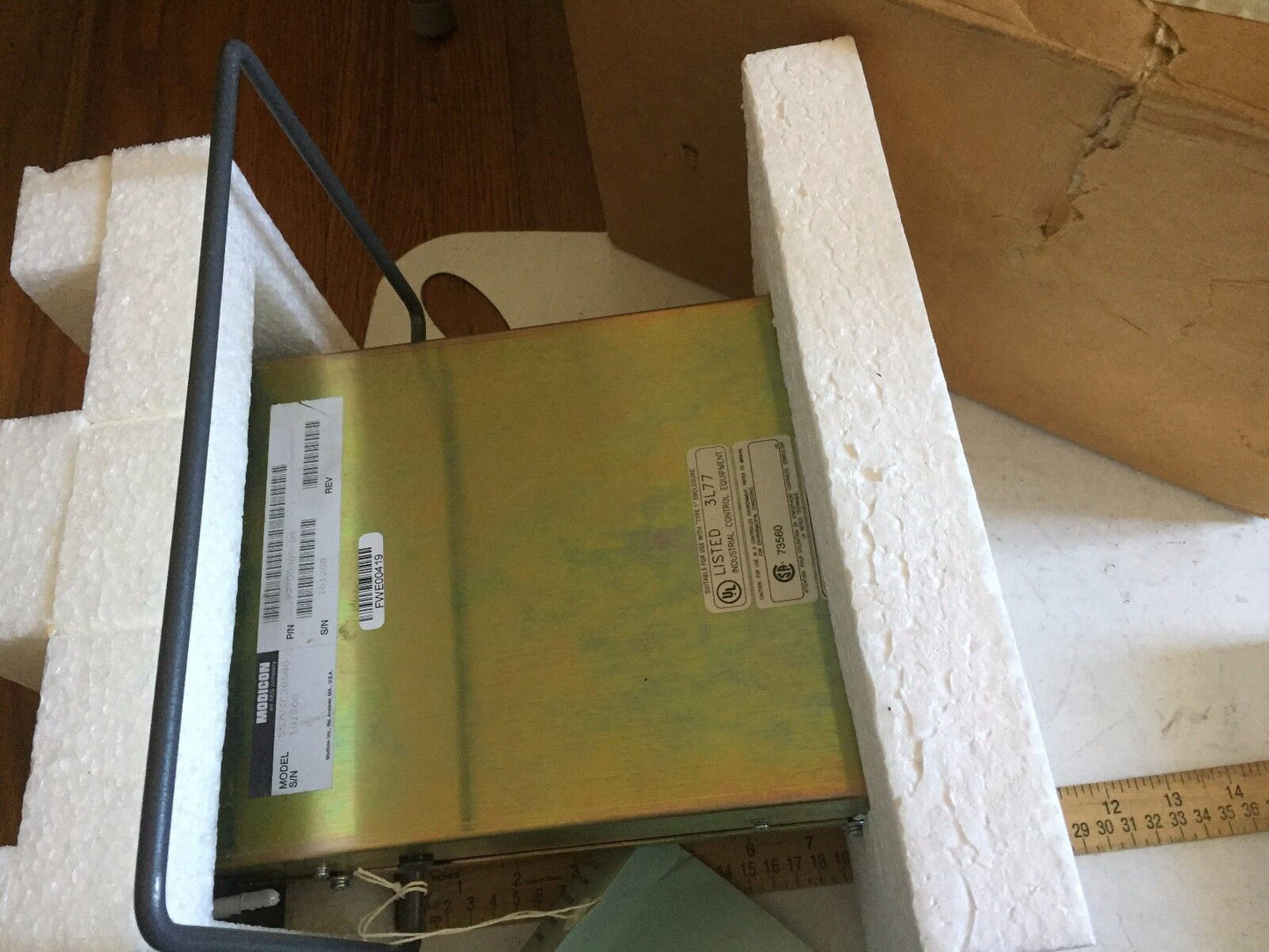 Modicon 92-00405-04,557Vic30540 3.5" Disc Drive 3L77 Fwe00419 31-27-1576-W,Co,Az