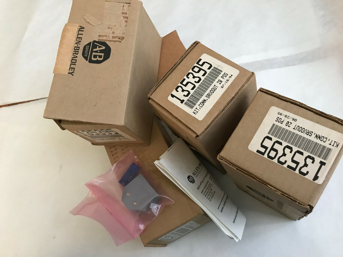 New Allen Bradley 8520-H20f,Honda Mr-20L Servo Feedback Connector Female,Sn