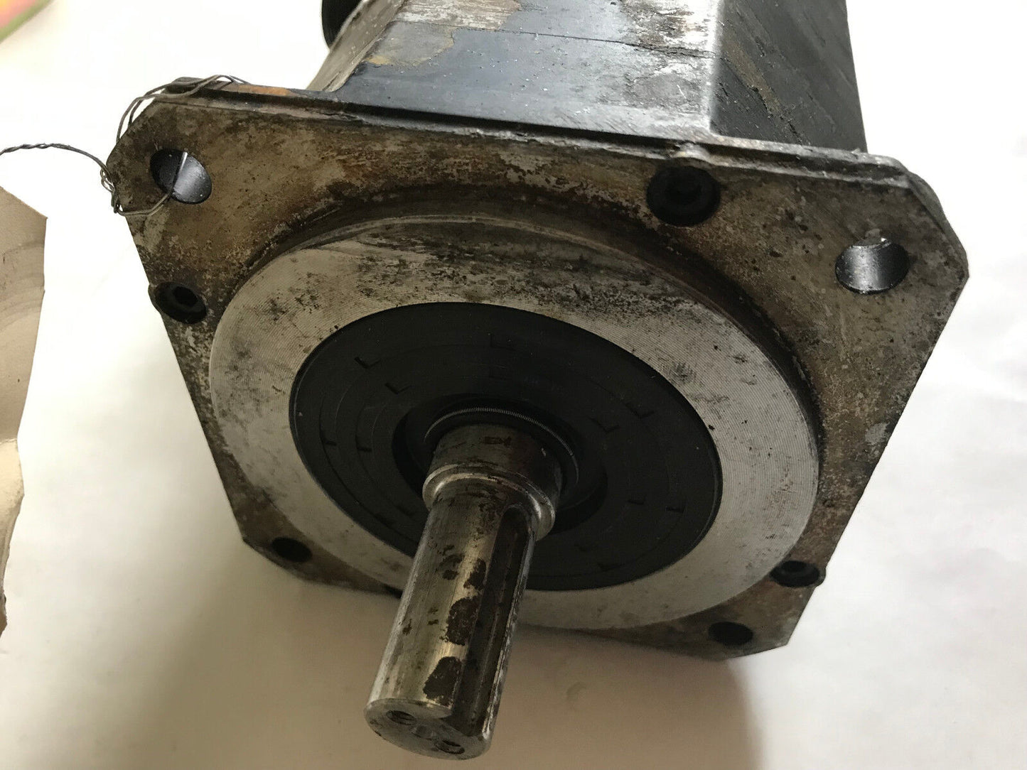 Fanuc A06b-0127-B588#0008 Ac Servo Motor,A6/2000,1Kw,3Phase,140V Rpm 2000,Ac