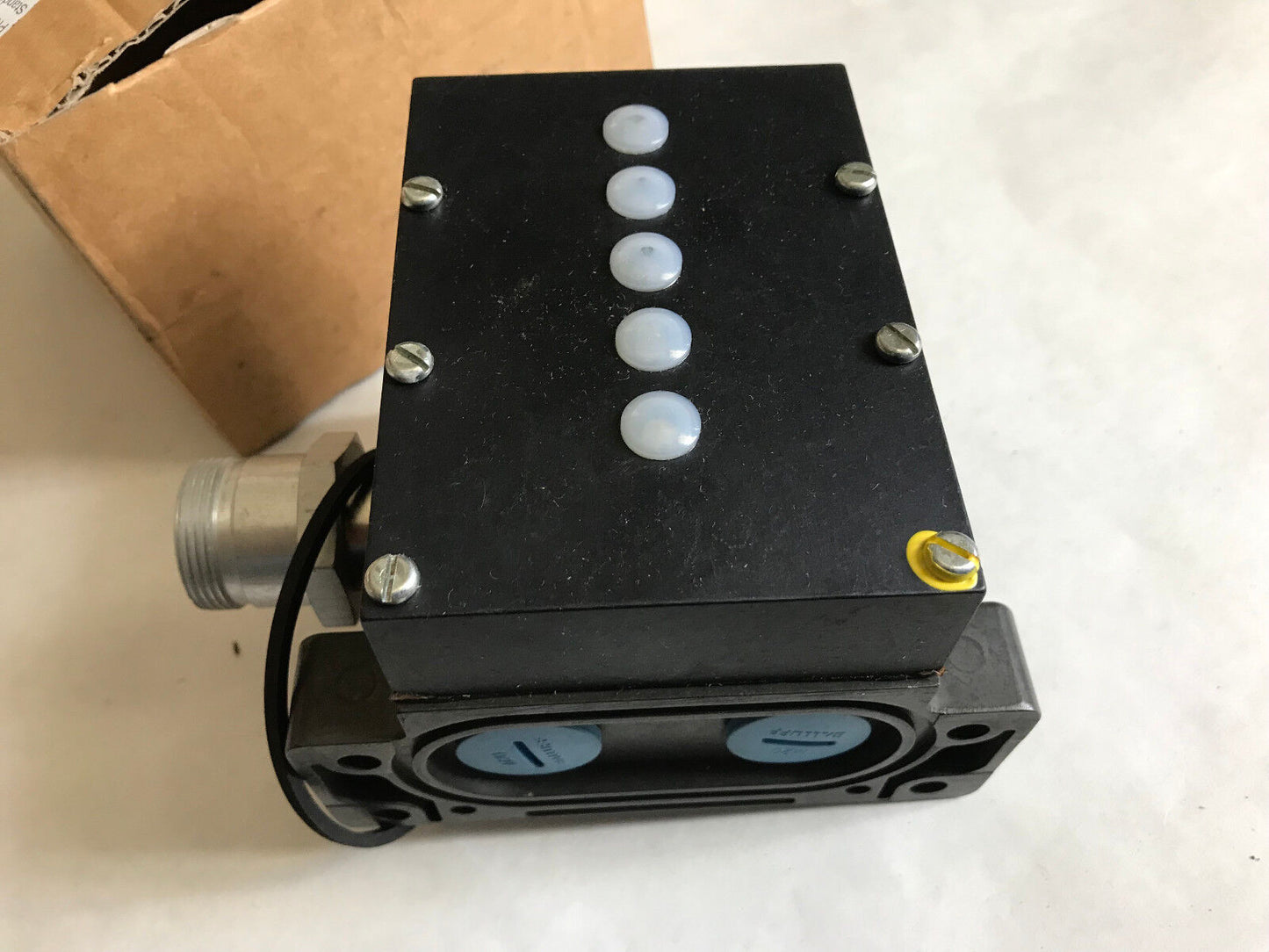 New Balluff Bns-819-D05-R16-62-10-Fe-B035,0327Us,Bns-819-D05-R16 Sensor,Sr
