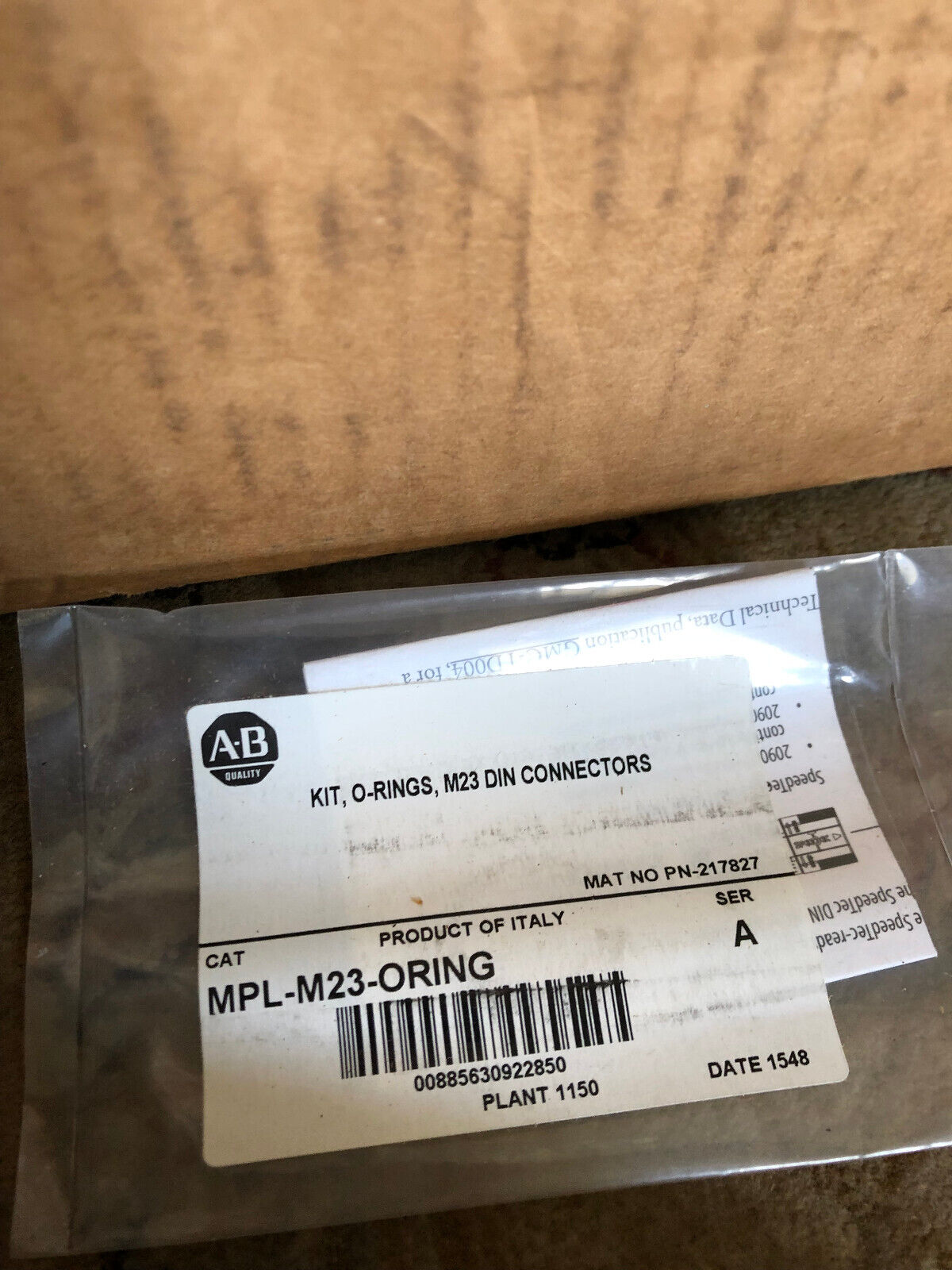 New Allen Bradley Mpl-B540k-Sk74aa Ac Rotary Servo Motor,4000Rpm,Mpl 480V Ac,Am