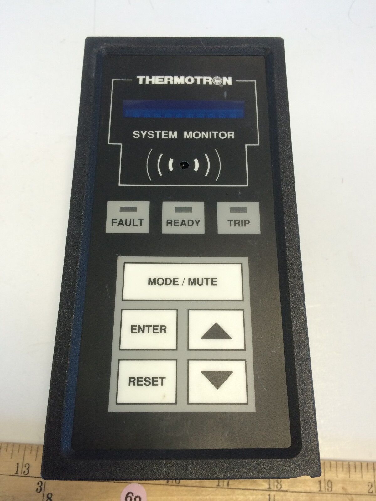 (For Part & Repair Only) Thermotron 956104 System Monitor Controller,Cy