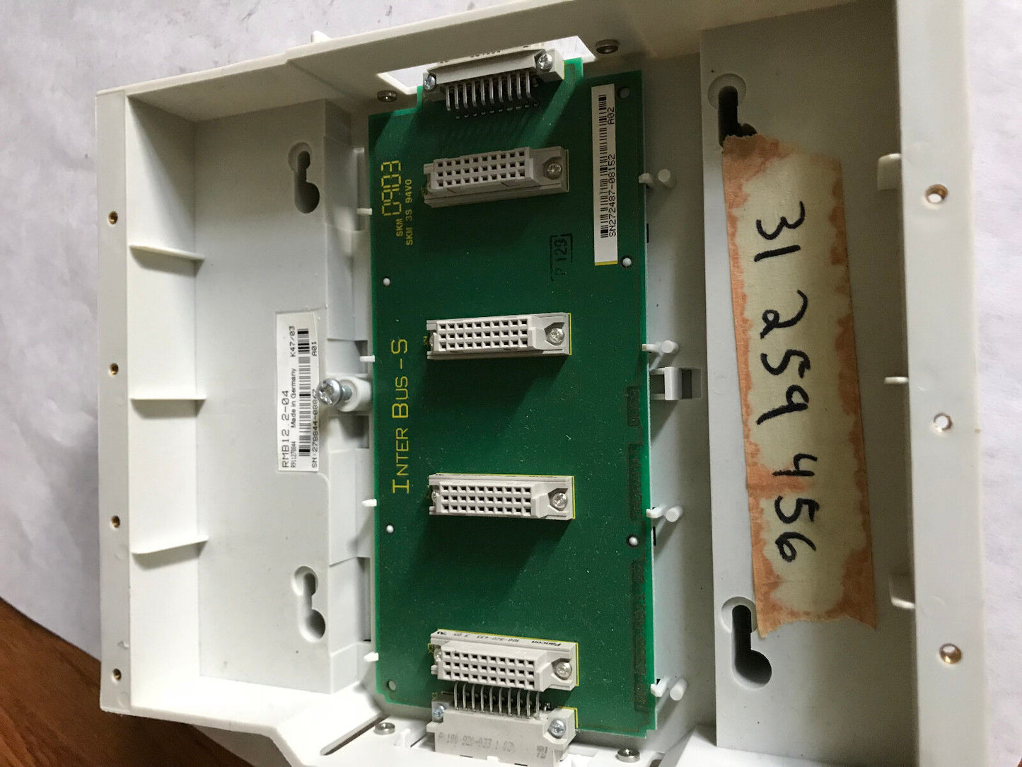 Indramat Rmb12.2-04 Buss Inter Bus-S Rmb12.2-04 Plc Rack Skm 3S 94,Eo