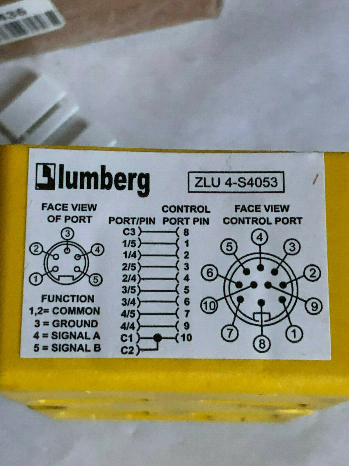 New Lumberg Zlu 4-S4053 Four-Port Mini Distribution Box,27-192-6105,Bu
