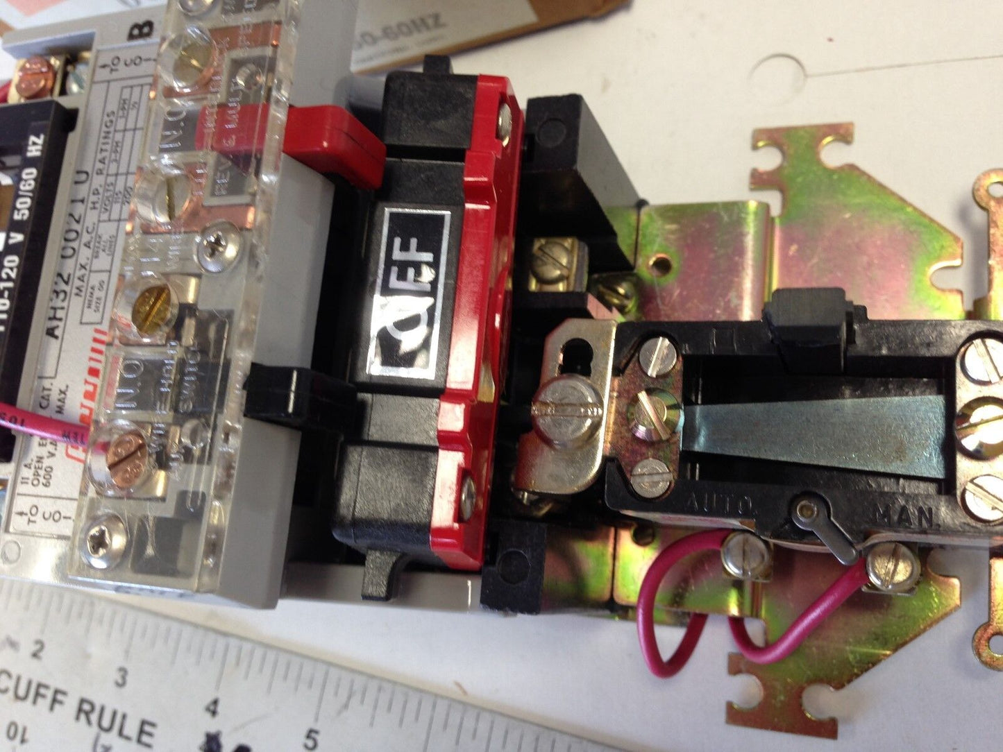 New Arrow Hart Ah-32 0021U 20 Magnetic Motor Starter,Nema 00,1-Phase,11A,110V,Sv