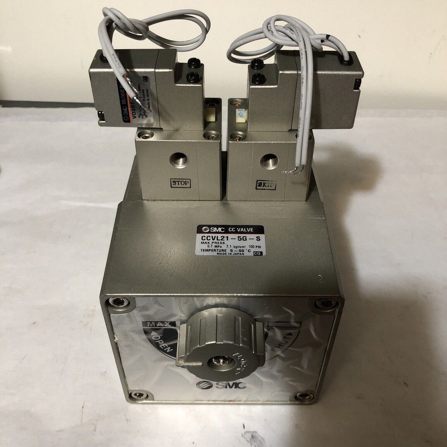 New Smc Ccvl21-5G-S  Valve V0301-005G Dc24v,Bo