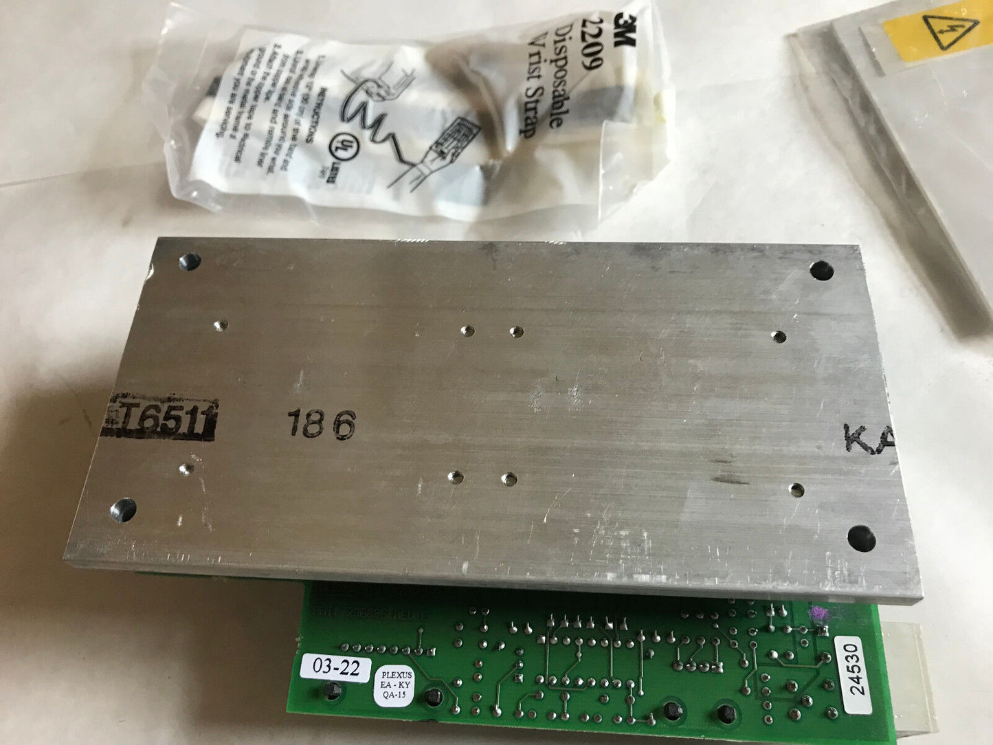 New 236682C Nordson Pn236682c Heater Control Module Ky03e00069,Sb