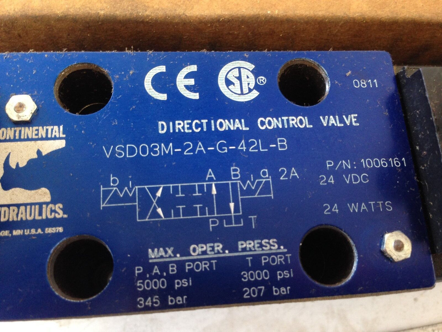 New Continental Hydraulics Vsd03m-2A-G-42L-B Directional Valve,1006161,24 V,Fi