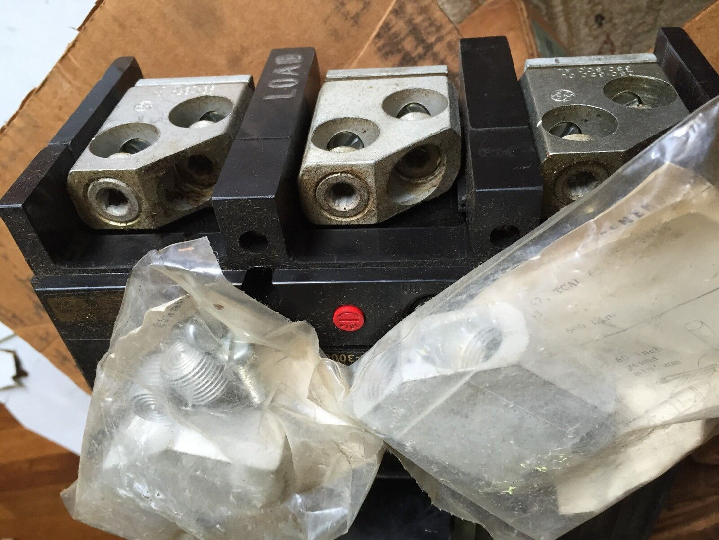 General Electric Tjk636f000 Circuit Breaker 300Amp 3-Pole 600Vac Tjk636300,Fa