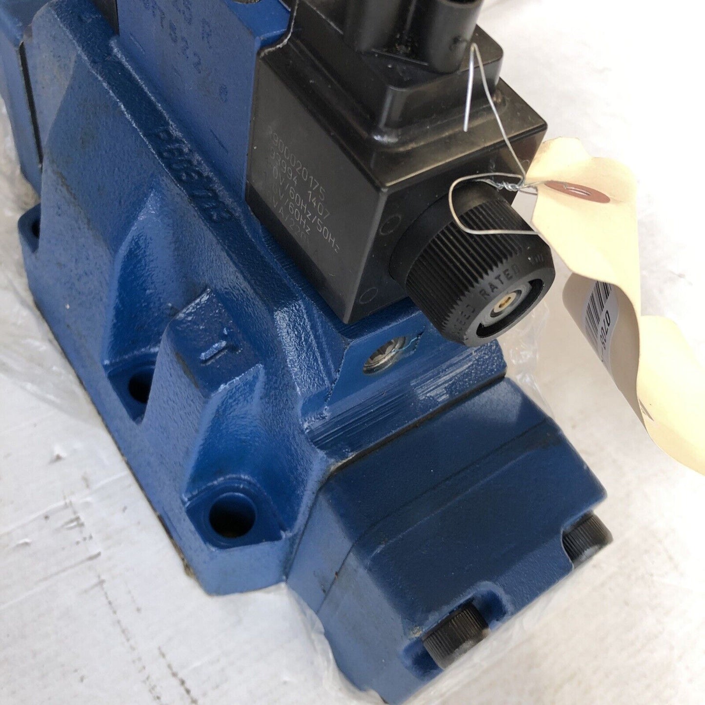Rexroth 4We6j62/Ew110n9k4/B08 R900908786,R978916416 Hydraulic Direction Valve,Ch