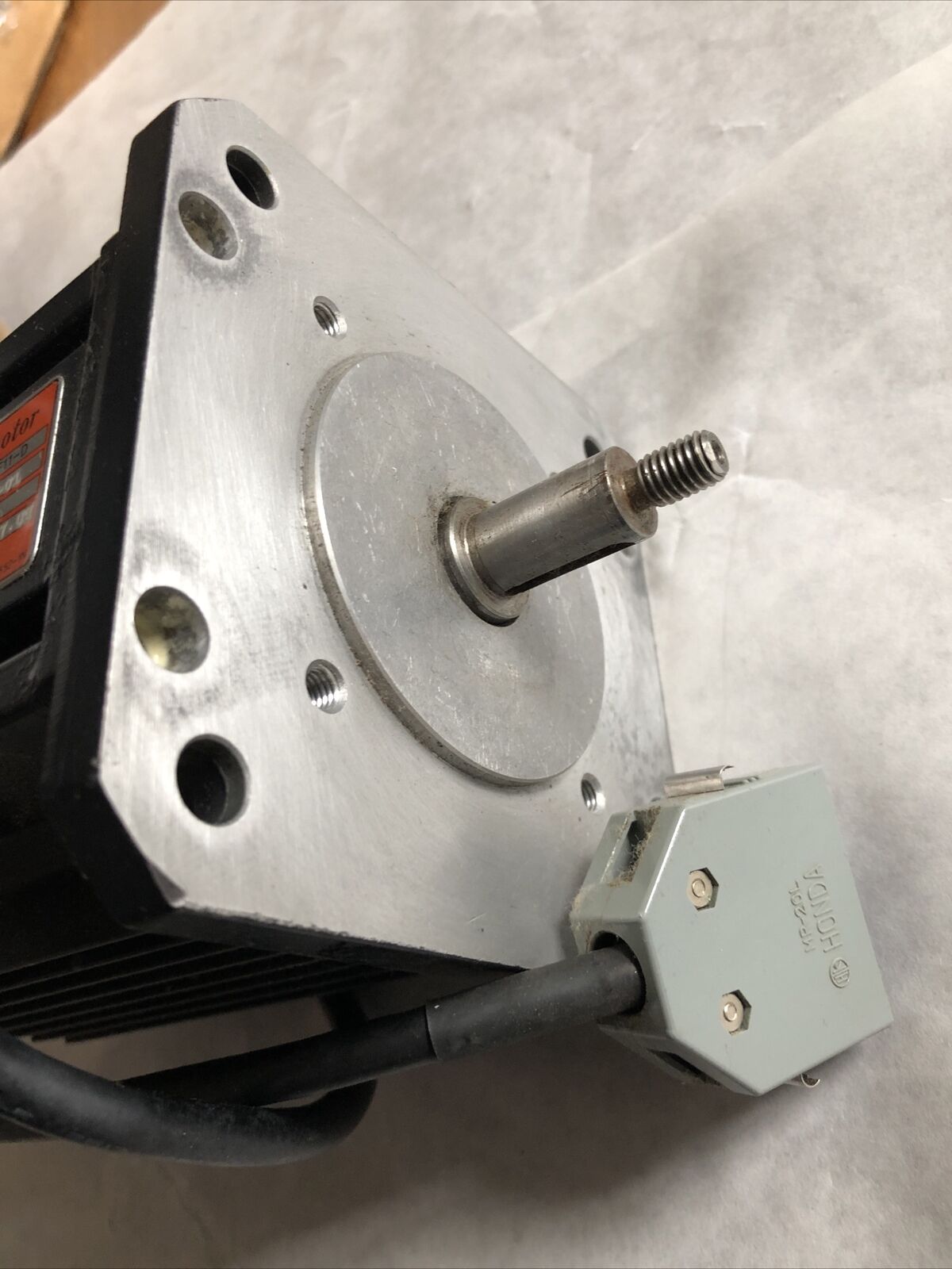 Yaskawa Usasem-08Tf11-D Electrictmc,308W Servo Motor Usasem08tf11d ,Bh