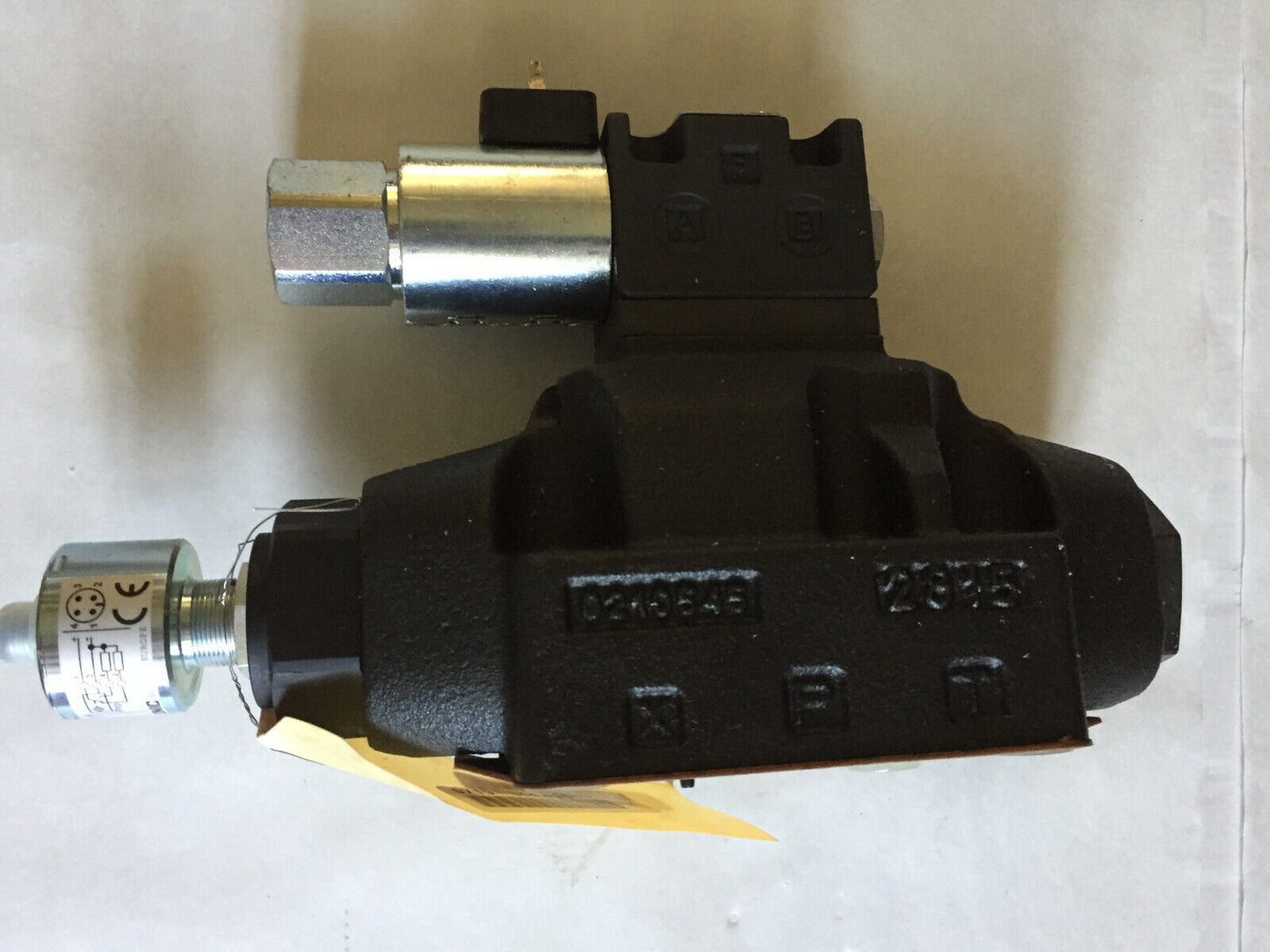 New Duplomatic Dsp7m-Ta/20N-Ii/P/D24k1/Mb,Hydraulic Servo Valve,Ies 2010-000,Sl