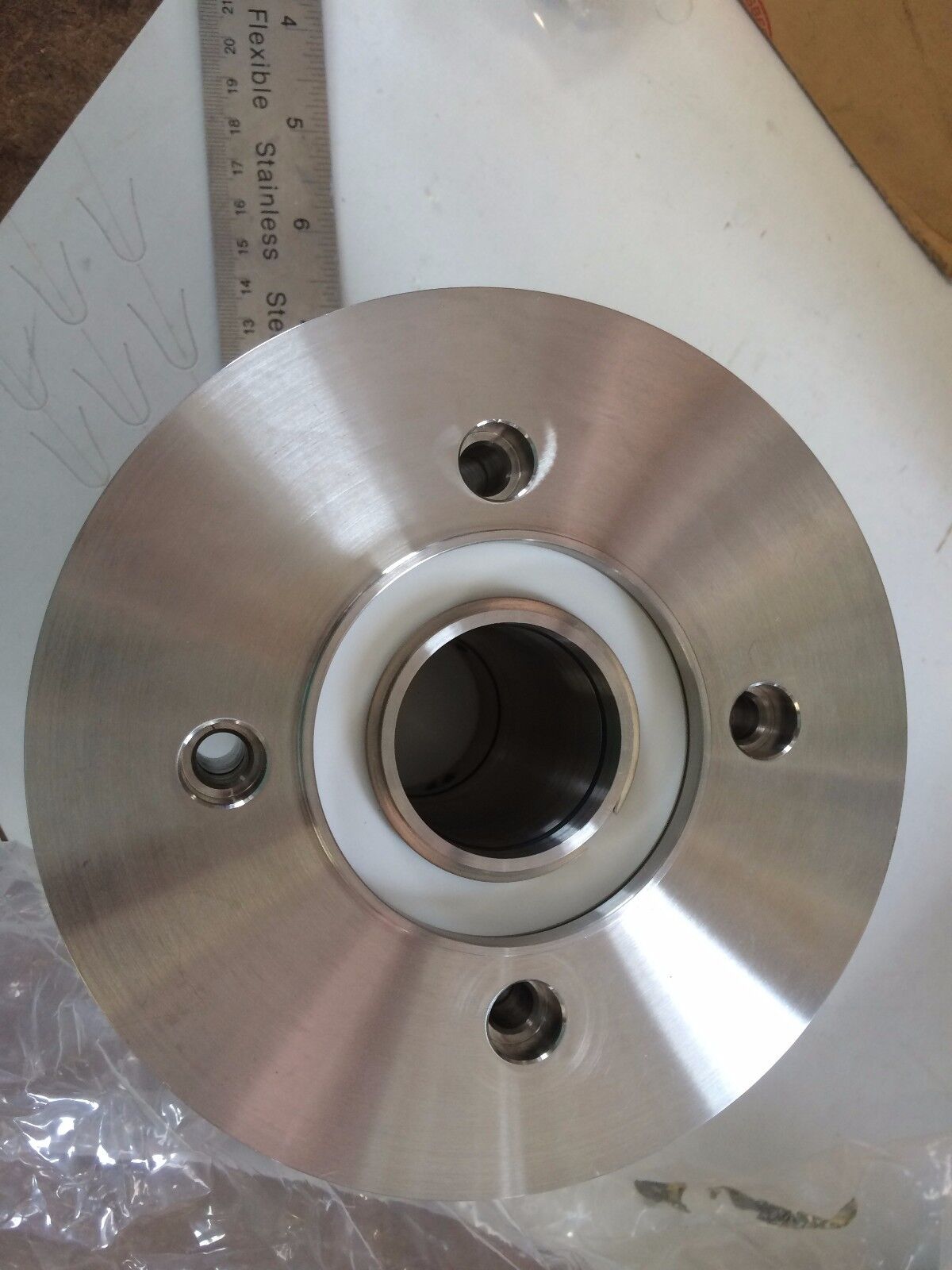 New Flowserve 3R53070db,395050,Kf42336,A2r53072-01,3R0494uc-D Bearing Guard,Ao