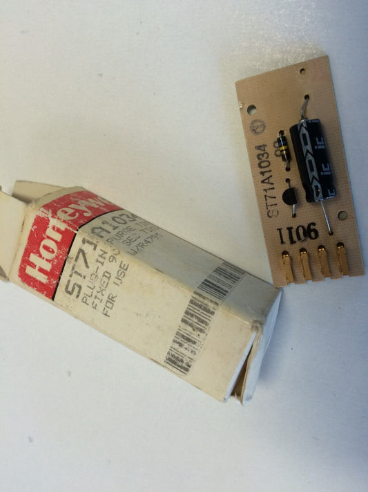 New Honeywell Burner Control  St71a 1034 Plug-In Purge Timers Fixed 90 S,Te