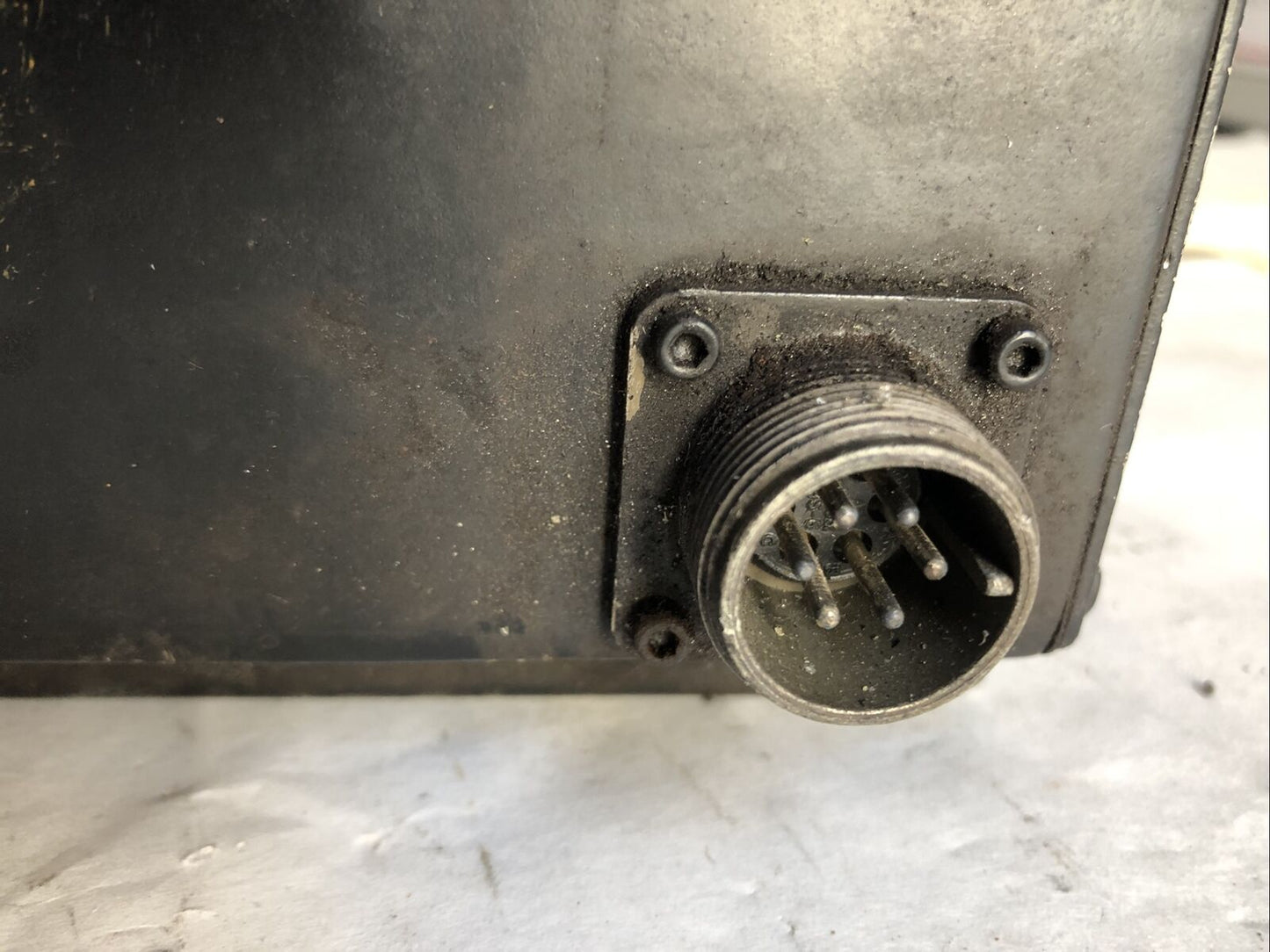 Moog 304-141A Brushless Servo Motor,2700 Rpm,Apprx Shaft Length 1.625",Fd