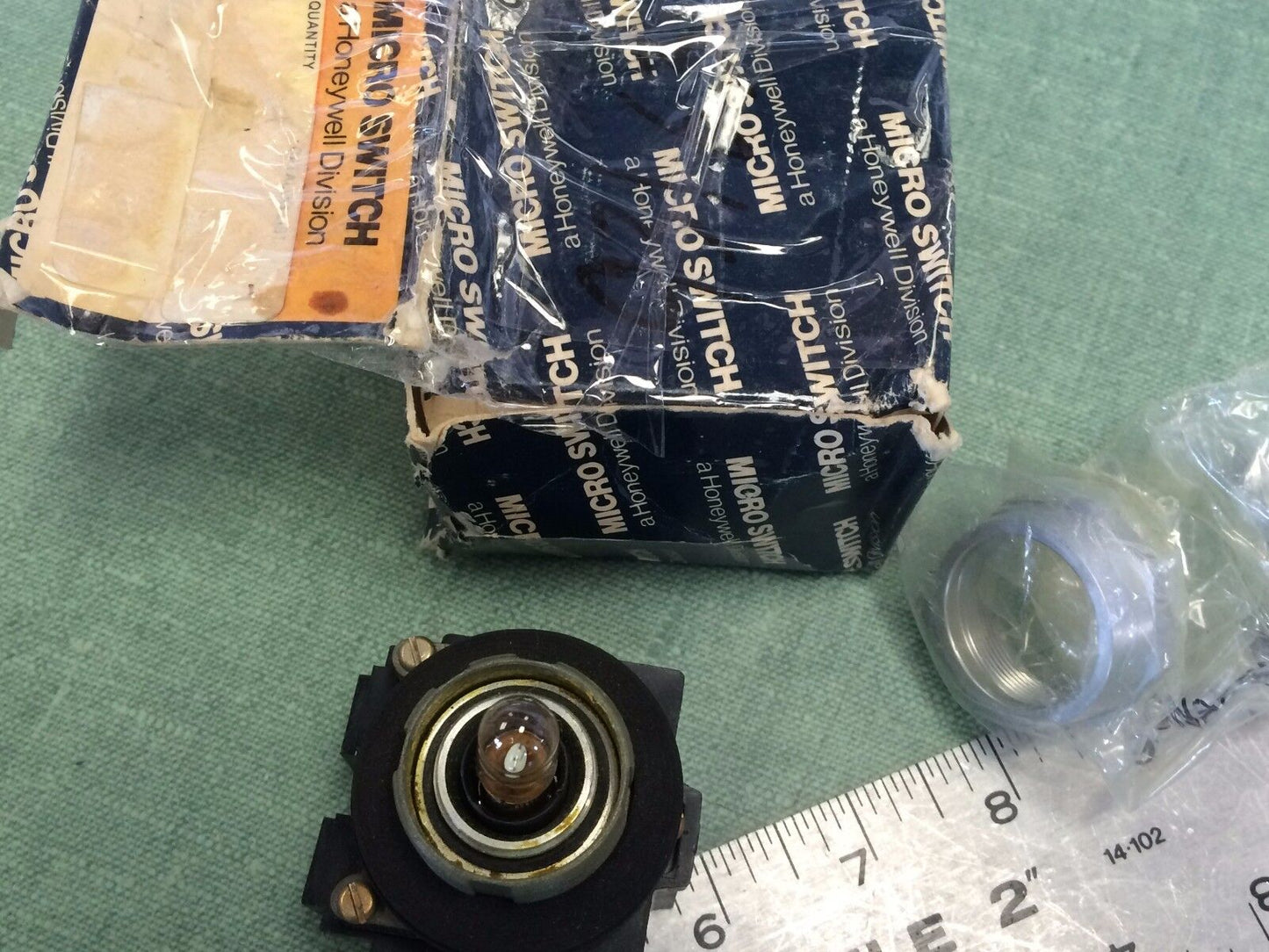 New Honeywell Pty 4241 Microswitch 85025 8244 Switch Micro Switch,Pk-43600,Cy